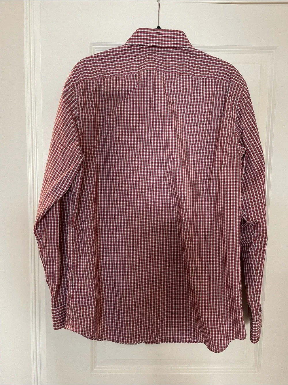 Banana Republic Red & White Check Button-Down Shirt - Large